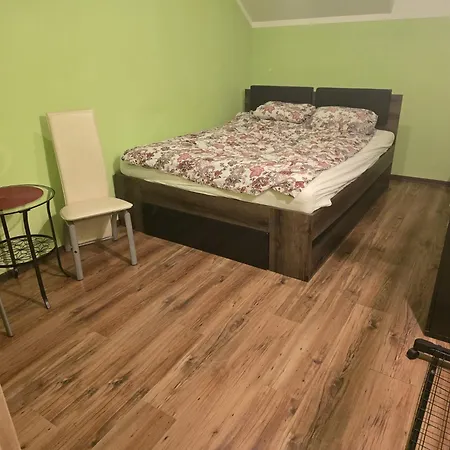 Sauna Jacuzzi Free Parking